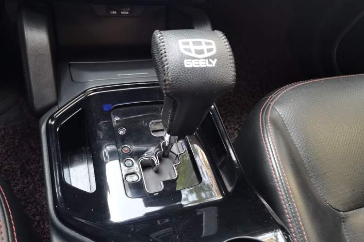 Used Geely Auto GX7 2015 Sports Edition 2.0L Automatic Prestige Model