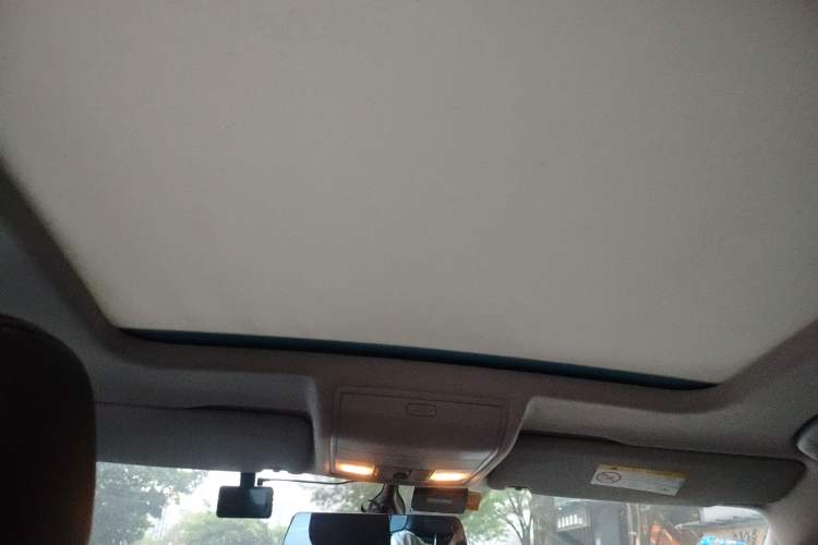 Used Skoda Kodiaq 2018 Facelifted TSI330 5-Seater Two-Wheel-Drive Luxury Enjoyment Edition
