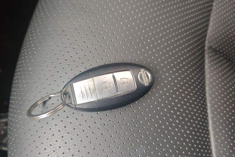 Used Nissan Tiida 2016 1.6L CVT ZhiZun Edition