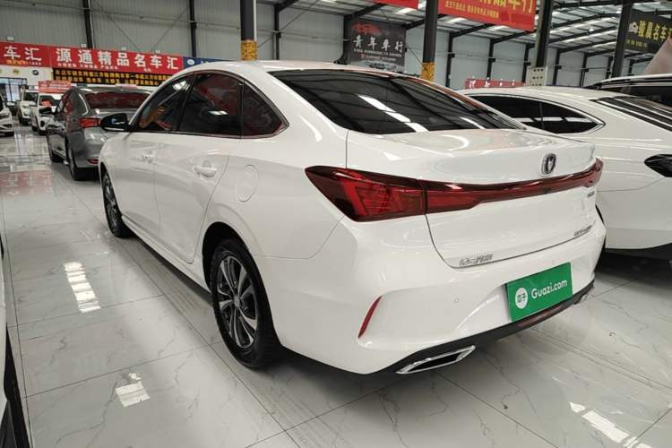 Used CHANGAN Eado 2023 Changan Edition PLUS Blue Whale NE 1.4T GDI DCT Prestige Version