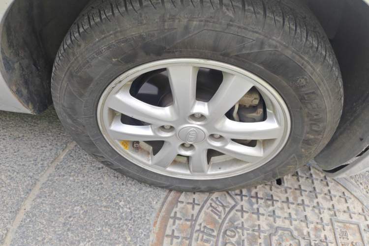 Used Kia Cerato 2012 1.6L MT GL Right Front Wheel Hub