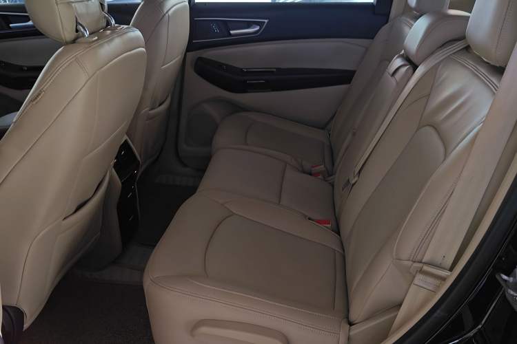 Used Ford Edge 2018 EcoBoost 245 Two-Wheel-Drive Titanium 5-Seater China V Standard