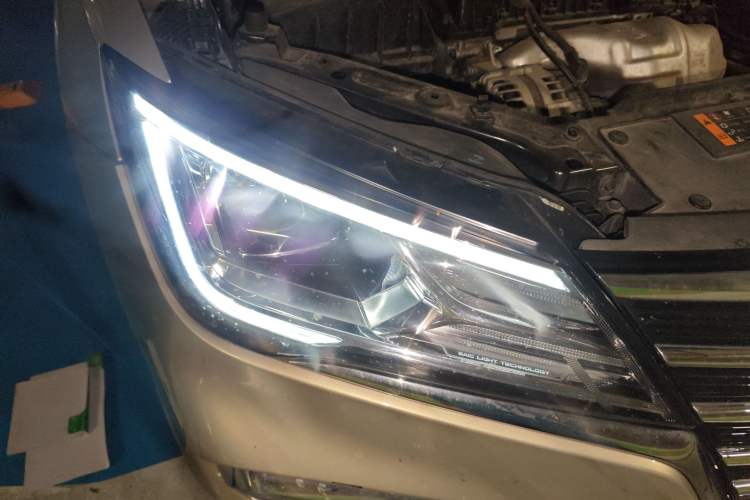 Used Roewe i5 2020 1.5L Automatic 4G Connect Luxury Flagship Edition