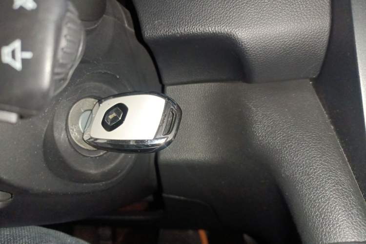 Used Renault Koleos 2017 2.0L Two-Wheel Drive Comfort Edition