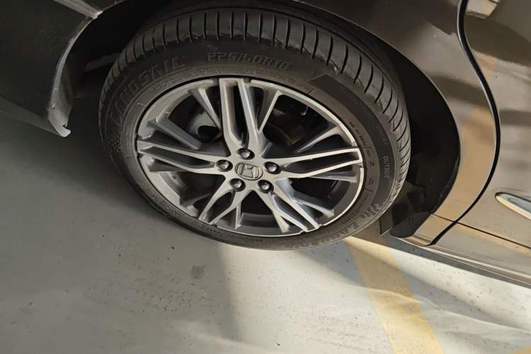 Used Honda Elysion 2019 2.0L Hybrid Supreme Edition