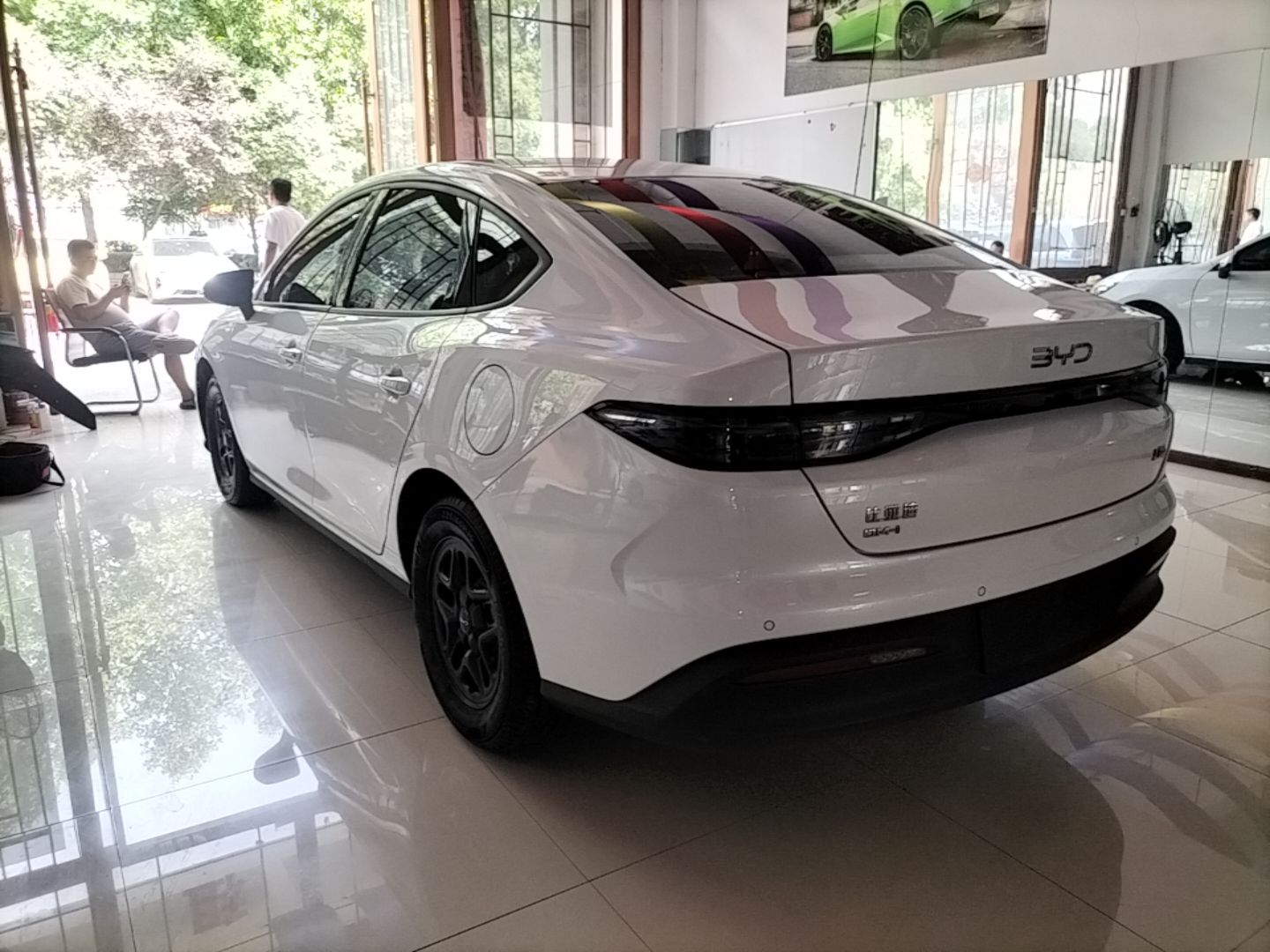 BYD Seal 05 DM-i 2025 DM-i Smart Drive 55KM Luxury Model — снимка 4