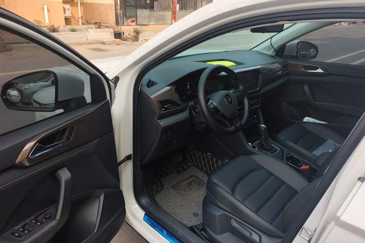 Used Volkswagen Tharu 2022 280TSI Two-Wheel Drive Comfort Edition