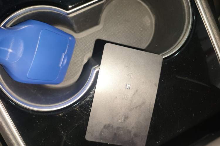 Used Tesla Model 3 2020 Standard Range Rear-Wheel Drive Upgraded Version Vehicle Key