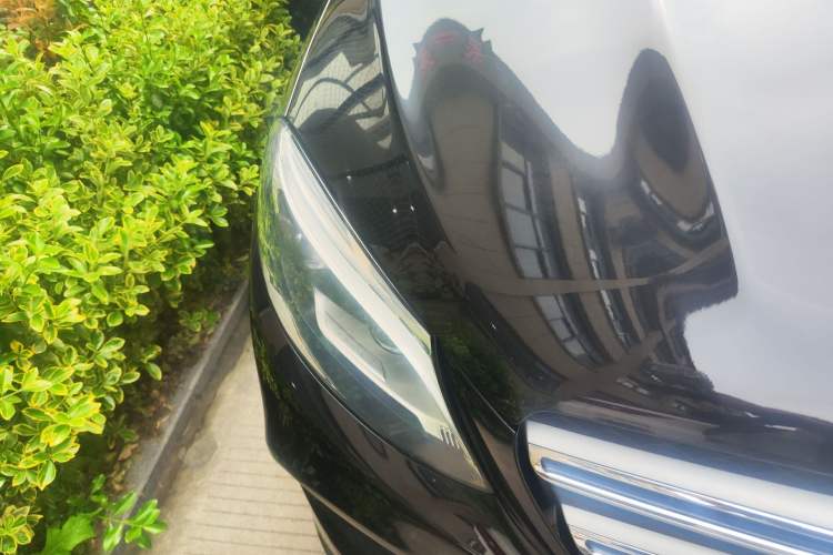 Used Mercedes-Benz GLE 2018 GLE 320 4MATIC Dynamic Edition Collector's Edition Right Front Headlight