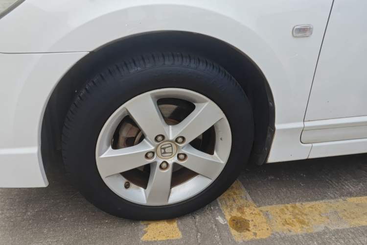 Used CIIMO CIIMO 2012 1.8L Automatic