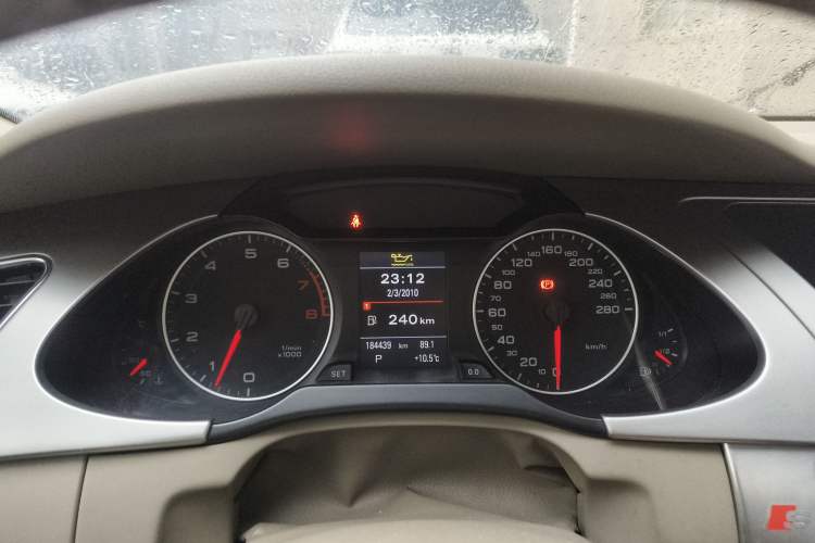 Used Audi A4L 2011 2.0 TFSI Technology Edition