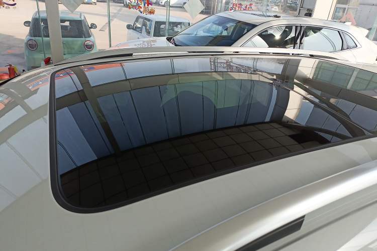 Used Volkswagen Tayron 2025 Tharu L 330TSI Two-Wheel Drive Elite City Package