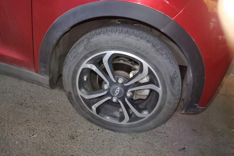 Used Chery Little Ant 2019 4-Seater Smart Edition 30.6 kWh Right Front Wheel Hub