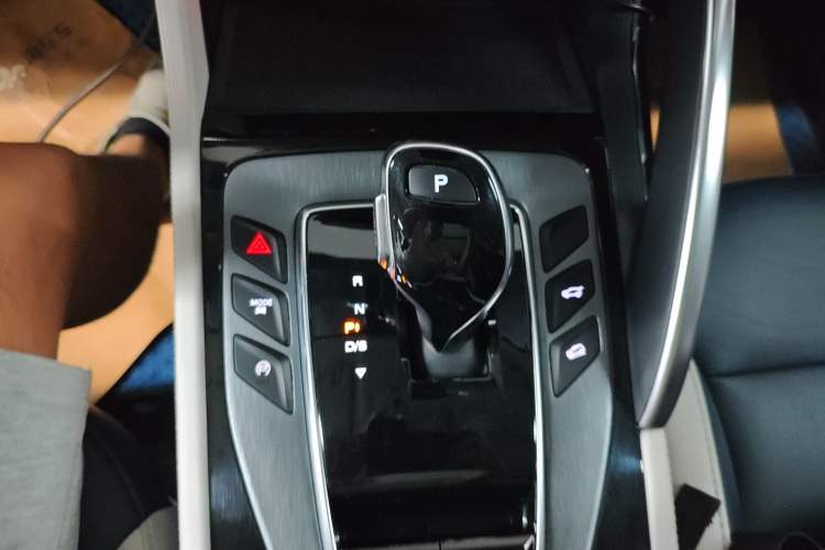 Used MG Pilot 2021 400TGI Automatic Two-Wheel Drive Trophy Flagship Edition