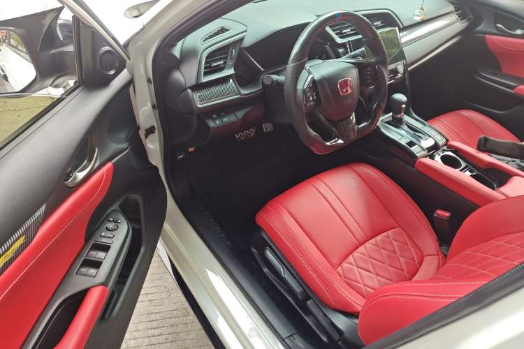 Used Honda Civic 2021 HATCHBACK 220TURBO CVT Trendy Cool Edition