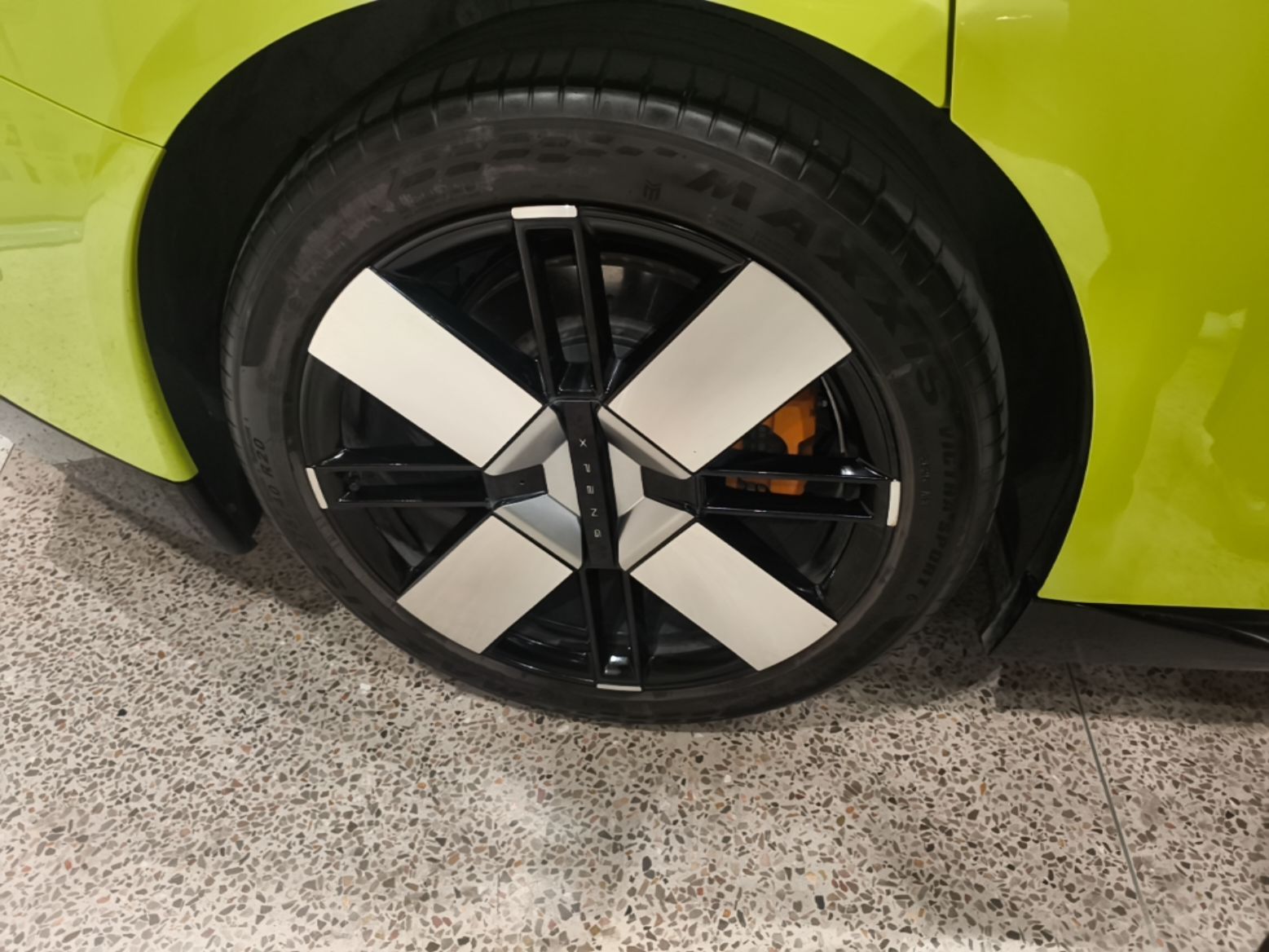 XPeng P7 2025 Model—750 All-Wheel-Drive High-Performance Ultra — снимка 11