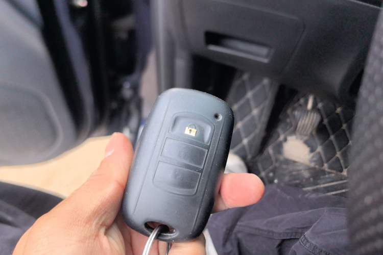 Used Dongfeng Fengon 580 2017 1.5T Manual Luxury Model Vehicle Key