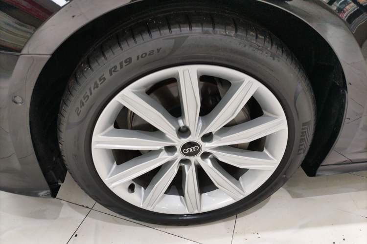 Used Audi A6L 2023 Revised 45 TFSI Prestige Dynamic Edition
