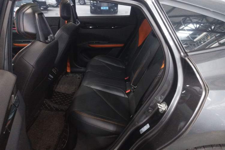 Used CHANGAN UNI-V 2022 1.5T Prestige Version