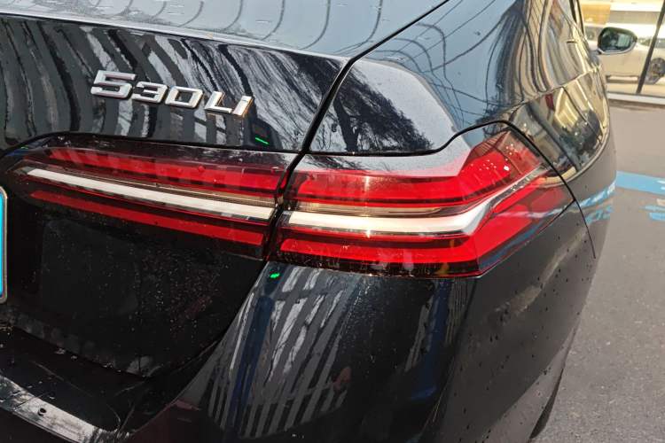 Used BMW 5 Series 2025 530Li Luxury Edition M Sport Package
