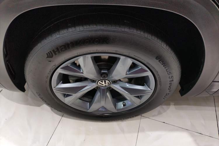 Used Volkswagen Teramont X 2021 330TSI Two-Wheel-Drive Luxury Edition
