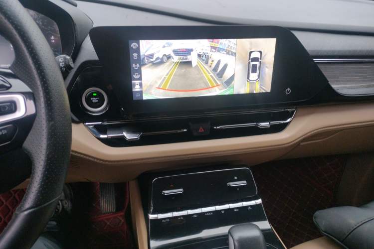 Used Wuling Victory 2023 2.0L DHT Deluxe Edition
