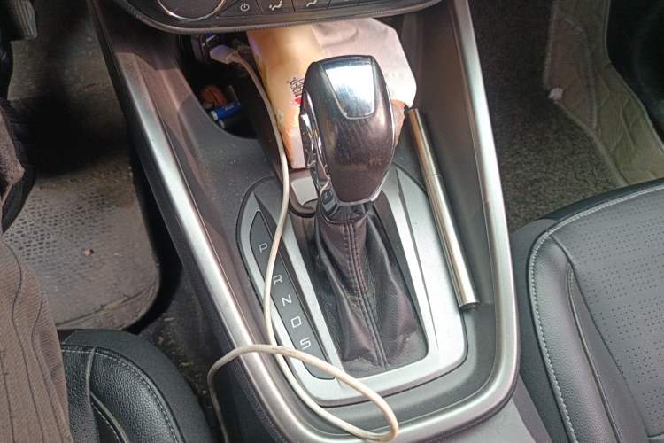 Used Ford Escort 2015 1.5L Automatic Fashion Model Gear Lever