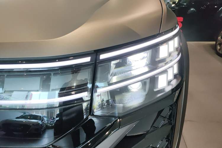 Used Volkswagen Teramont 2025 Tiguan Pro 450TSI Four-Wheel Drive Summit Edition