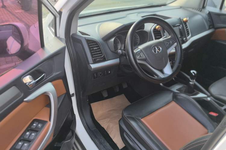 Used JAC Group Refine S3 2014 1.5L Manual Luxury Smart Model
