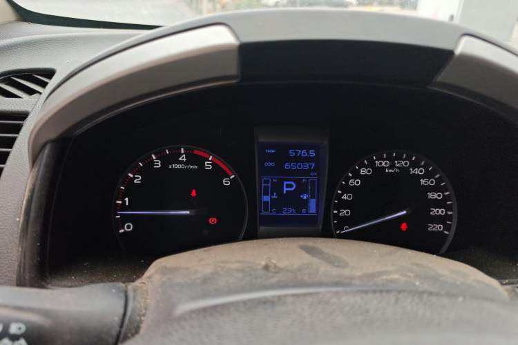 Used Isuzu D-MAX 2018 3.0T Four-Wheel Drive Automatic Ultra-Luxury Version 4JJ1-TC HI