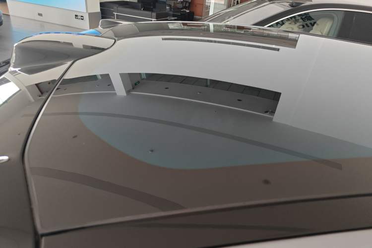 Used Nio ET5T 2025 100kWh Touring Roof