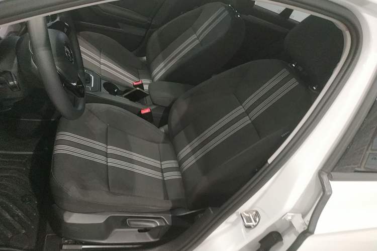 Used Volkswagen Lamando 2017 230TSI DSG Fashion Edition