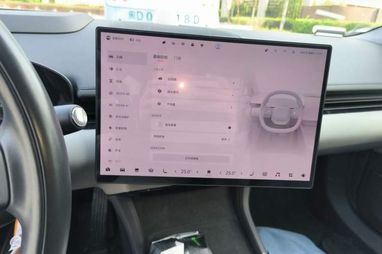 Used Zeekr 007 2024 Rear-Drive Intelligent Driving Version 100 kWh
