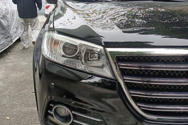 Used Haval H6 2014 Sport Edition 2.0T Diesel Manual Two-Wheel-Drive Elite Model