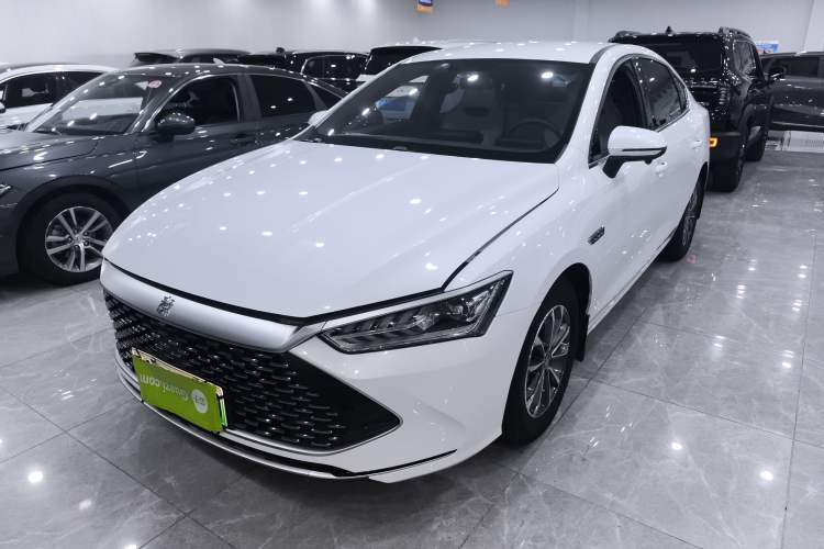 Used BYD Qin PLUS 2024 HONOR Edition DM-i 55KM Leading Model