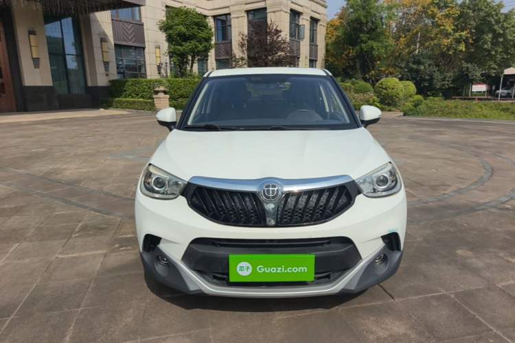 Used Brilliance V3 2016 1.5L Manual Smart Version

