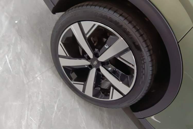 Used Ford Equator Sport 2025 EcoBoost 170 Prestige PLUS
