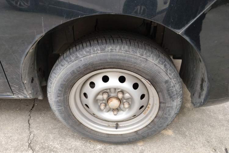 Used JAC Refine M3 2018 1.6L Express Edition 7-Seater
