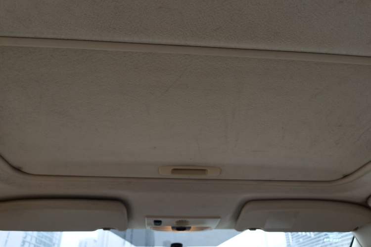 Used Ford Focus 2011 Hatchback 1.8L Automatic Fashion Edition Headliner