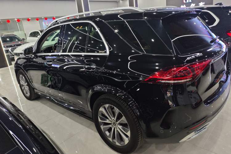 Used Mercedes-Benz GLE 2022 Facelifted GLE 350 4MATIC Fashion Edition
