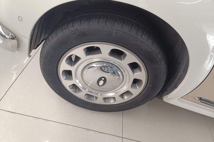 Used ORA Ballet Cat 2022 401 km Nutcracker Edition
