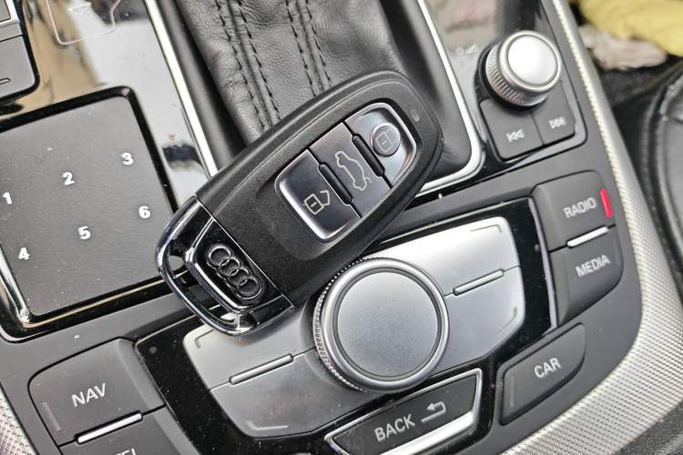 Used Audi A6L 2016 30 FSI Technology Model
