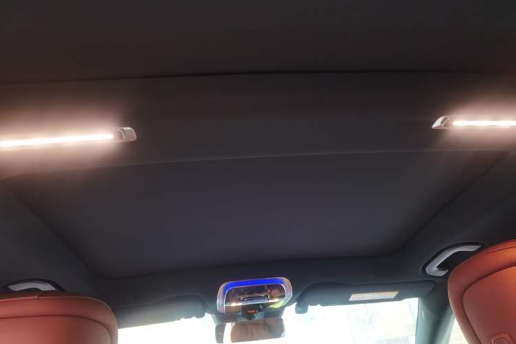 Used Mercedes-Benz S-Class 2024 S 400 L Business Model Headliner