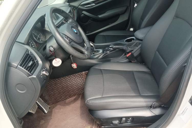 Used BMW X1 2015 sDrive18i Fashion Upgrade Edition
