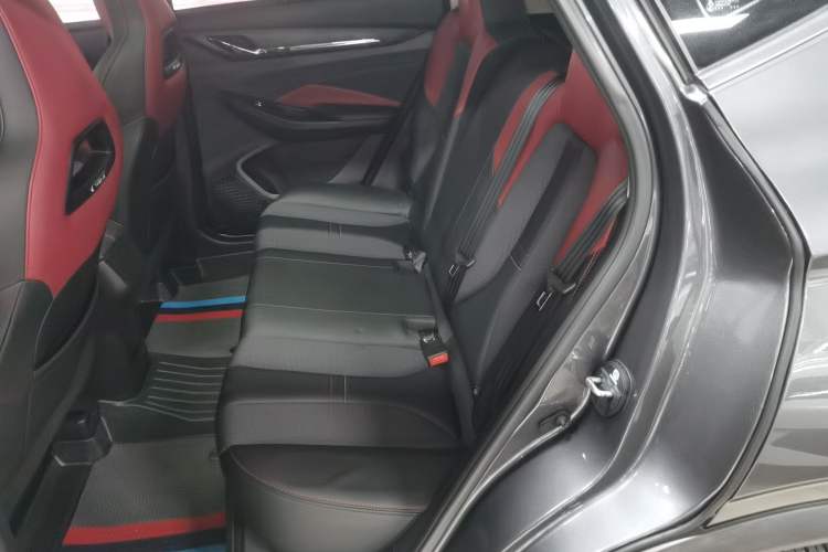 Used CHANGAN OSHAN X5 2021 1.5T DCT Prestige Edition Left Rear Seat