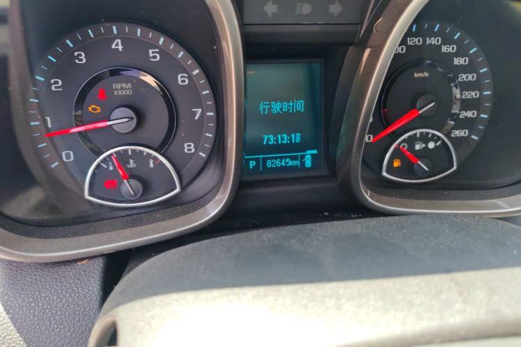 Used Chevrolet Malibu 2012 2.0L Automatic Comfort Edition Odometer Close Up