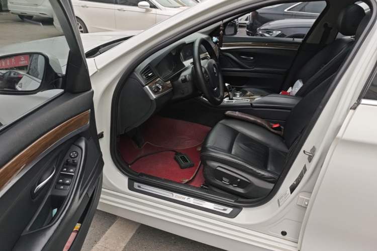Used BMW 5 Series 2014 525Li Fashion Design Package Driver Seat