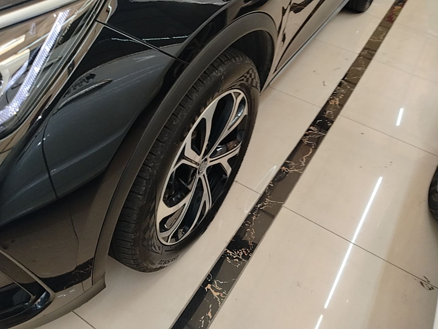 BYD Tang New Energy 2025 DM-i 115KM Prestige Model - Executive — снимка 10