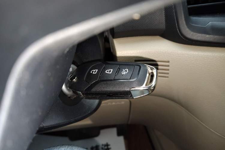 Used Ford Everest 2017 2.0T Gasoline Automatic 4x4 Elite Edition 5 Seats