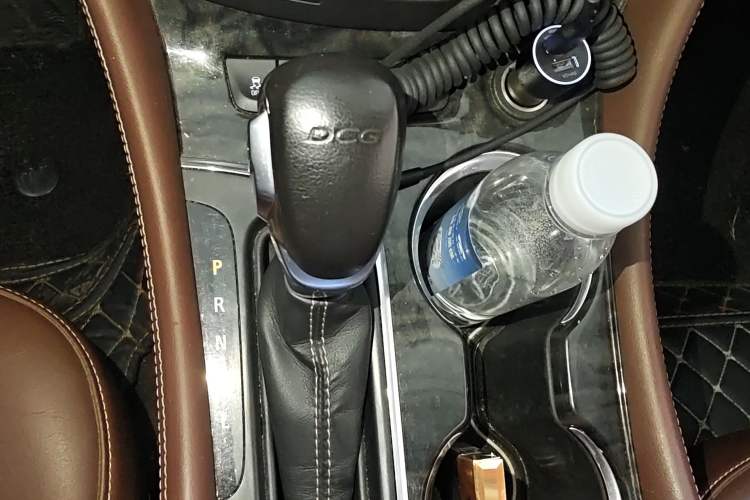 Used Buick Envision 2016 20T Two-Wheel-Drive Elite Model Gear Lever